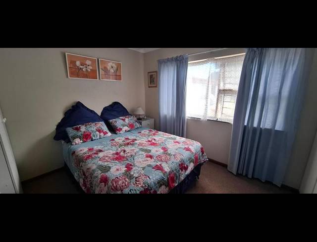 3 BEDROOM HOUSE FOR SALE IN BOTHASIG